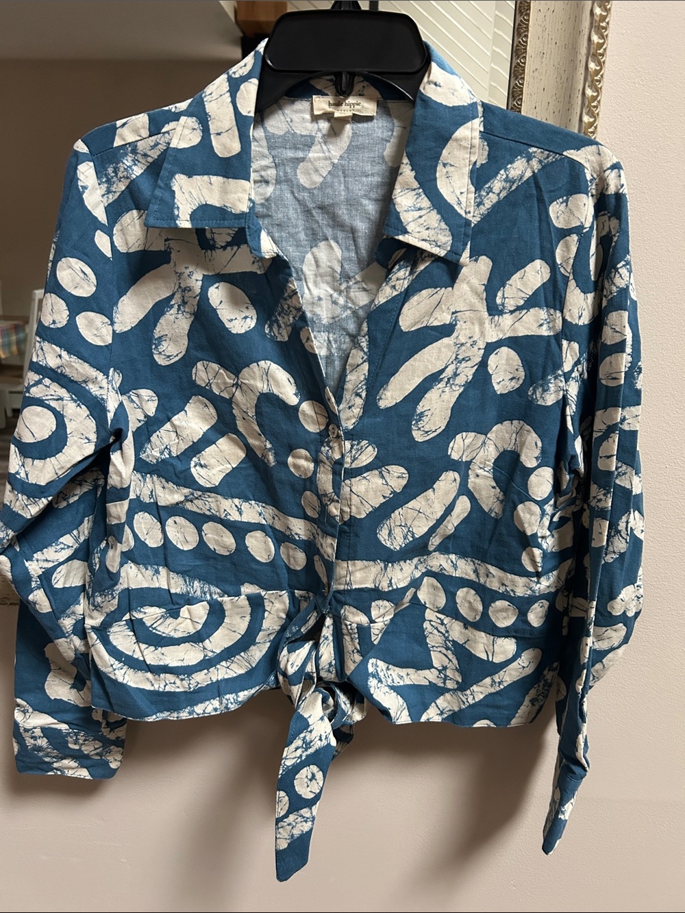 Haute Hippie Blue and White Printed Tie-Front Button-Down Shirt